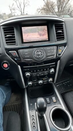2014 Nissan  Pathfinder 4dr full