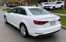 2017 Audi  A4 Komfort full