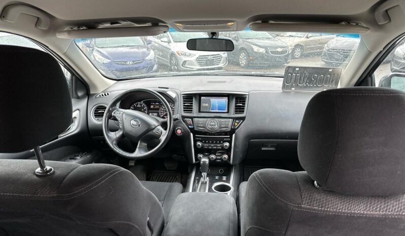 2014 Nissan  Pathfinder 4dr full